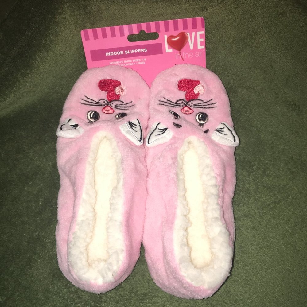 Indoor Slippers Size 7-8 Pink Kitten